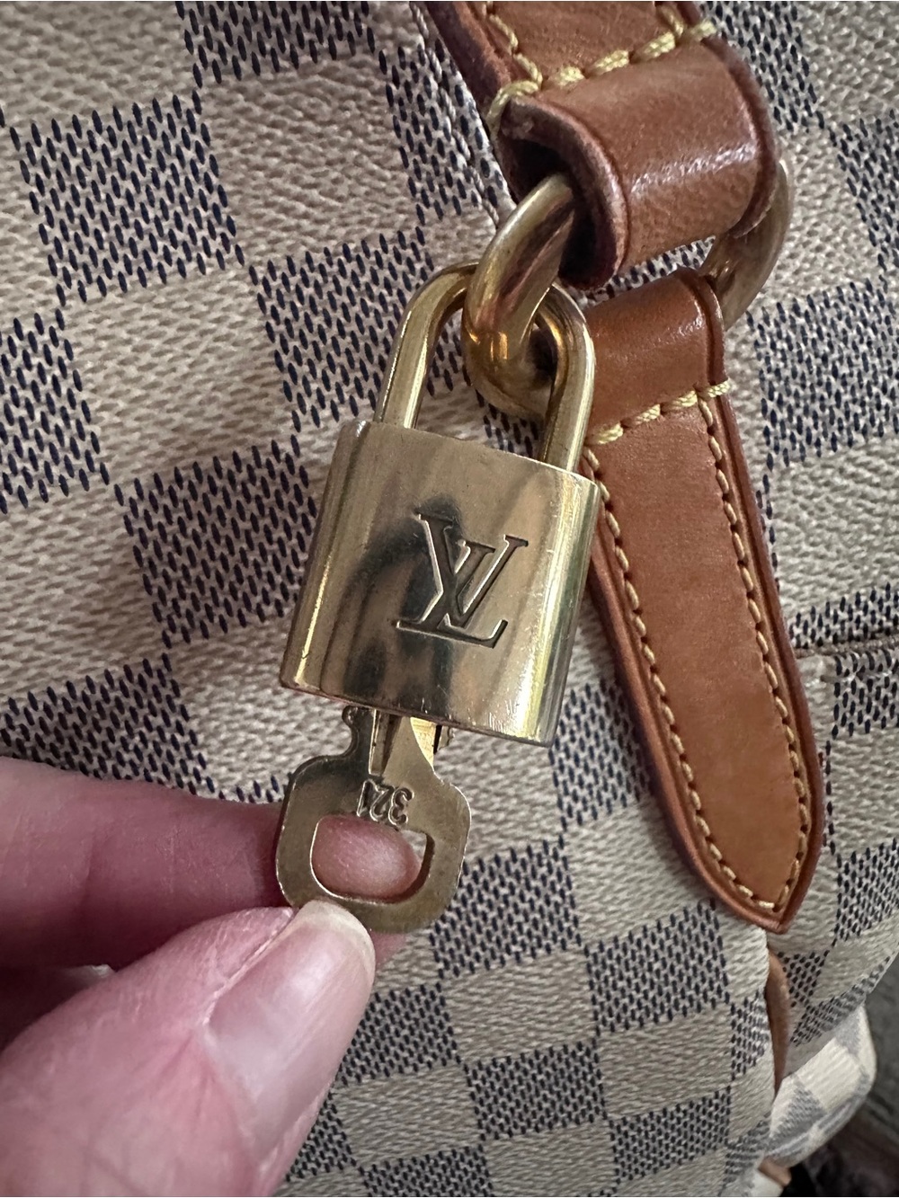 Louis Vuitton Totally MM Damier Azur Tote Bag w/ Padlock & Key - Picture 2 of 16